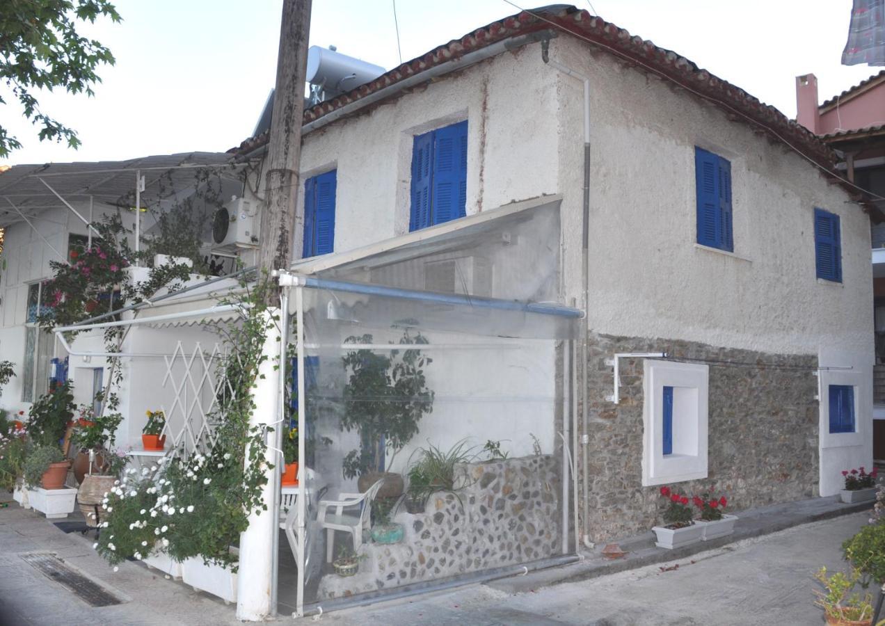 Casa Lela 3...Hydra Apartman Míli Kültér fotó